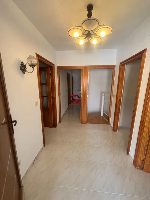 Chalet esquinero con gran sótano y jardín en San Javier — 12