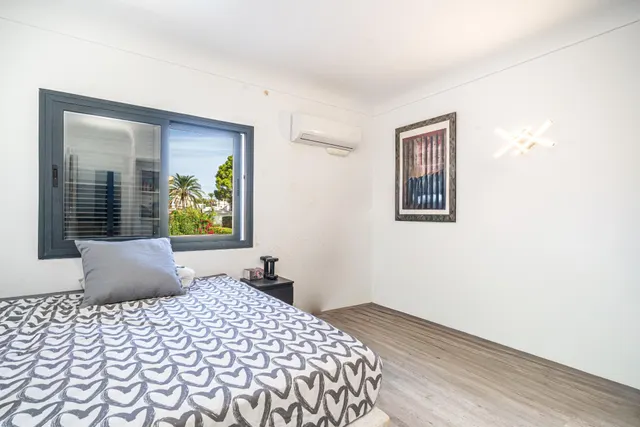 Chalet reformado con piscina, dos apartamentos independientes y garaje en Las Maravillas — 25