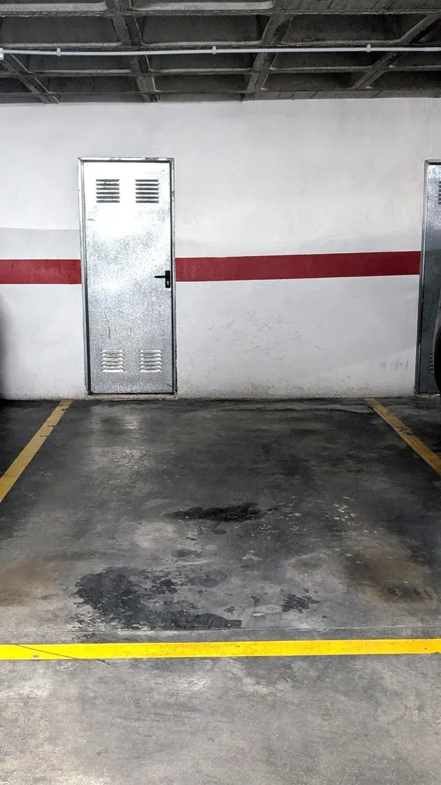 Piso en zona de juan de borbón — 24