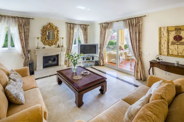 Chalet 4 habitaciones 404m² en venta - Marbella — 5