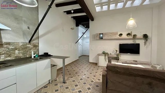 VIVIENDA PARA ENTRAR A VIVIR EN PLENO CENTRO DE LA CIUDAD.-CERCA DE LA CATEDRAL — 5
