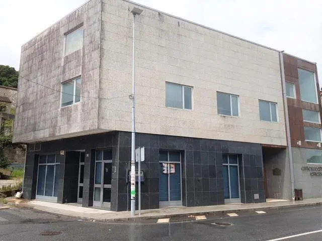 Local comercial 131m² en venta - Campo Lameiro