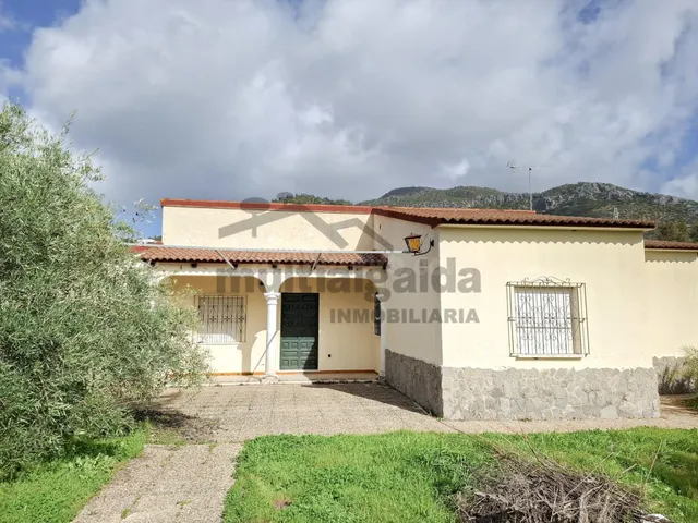 CHALET RUSTICO EN ALGODONALES - foto 2