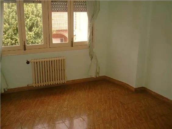CASA DE PUEBLO CON NEGOCIO