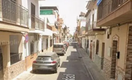 VIVIENDA OCUPADA A LA VENTA EN PALMETE