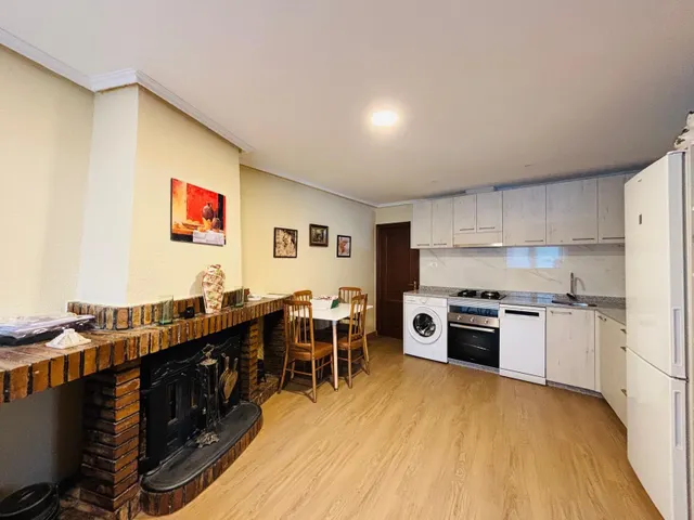ALQUILER APARTAMENTO EN CASTROPODAME — 7