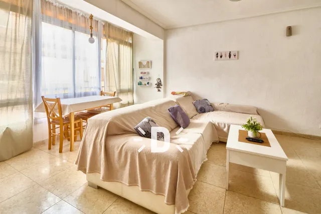 SE VENDE VIVIENDA EN MASSANASSA CON INQUILINO - foto 2