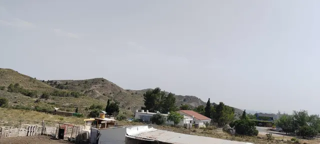 SE VENDE CHALET EN MUY BUENA ZONA PEGADO AL PUEBO Y A 20 MINUTOS DE ALICANTE — 7