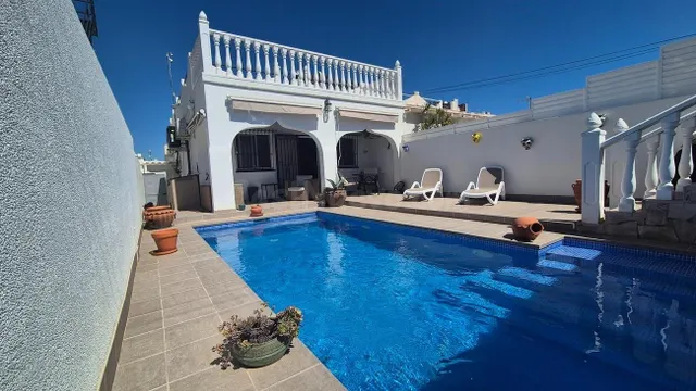 Casa adosada de 2 habitaciones en venta en San Miguel de Sal