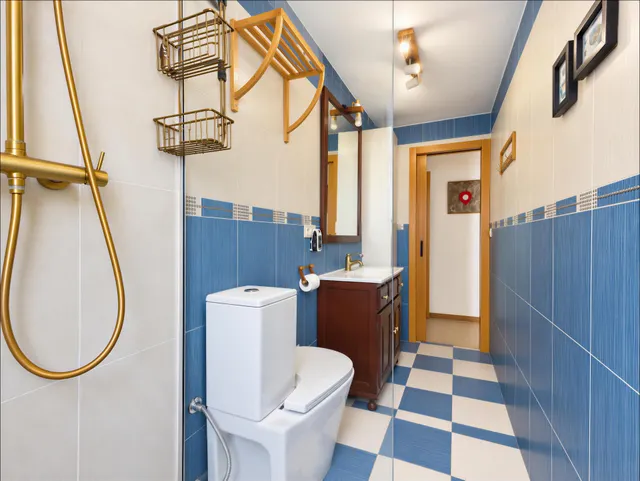 PISO A LA VENTA EN ALBORAYA — 12
