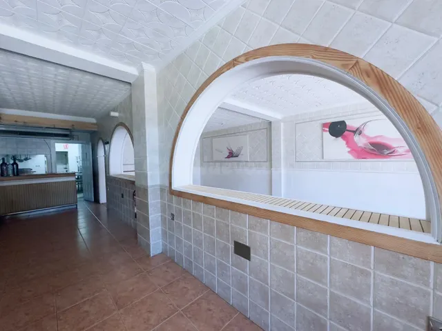 VENTA DE RESTAURANTE EN URBANIZACION DE ROQUETAS DE MAR - foto 5