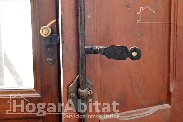 Acogedor, bonito y luminoso con balcón, todo exterior y cerca del centro — 18