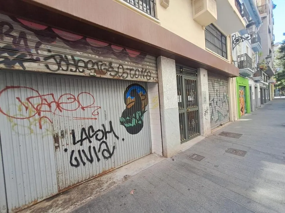 LOCAL COMERCIAL EN VENTA ZONA RUZAFA (VALENCIA)