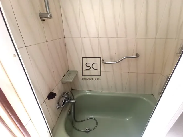 Piso con ascensor y trastero en el Centro, Ferrol — 24