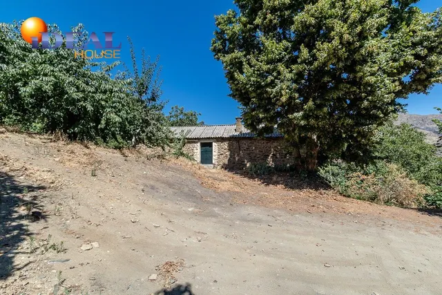 A9493K2. 73.000 m2 Finca rústica con vivienda en Güéjar Sierra — 4