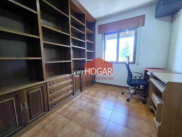 Exclusivo Chalet en Hervencias, Ávila - Un Oasis de Espacio y Tranquilidad — 40