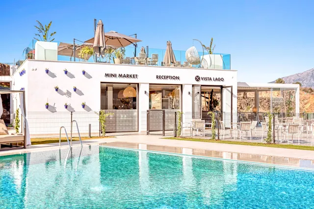VENTA DE PISO EN LA ZONA DE HIPÓDROMO DE MIJAS COSTA. 2 DORMITORIOS, TERRAZA Y PARKING. — 13
