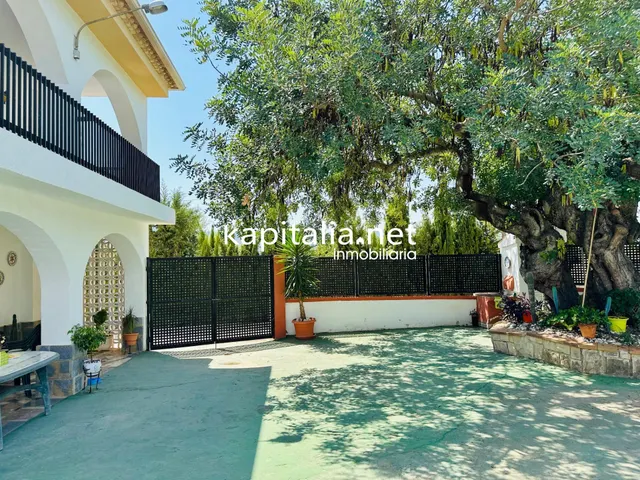 Chalet en venta en Ontinyent — 44