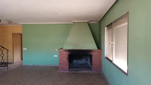 EDIFICIO EN VENTA EN ALISEDA — 4