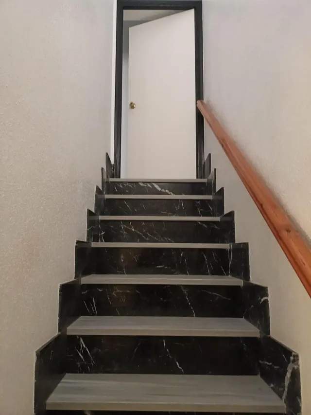 CASA FAMILIAR EN FINES ( ALMERÍA) DE 7 habitaciones. — 28