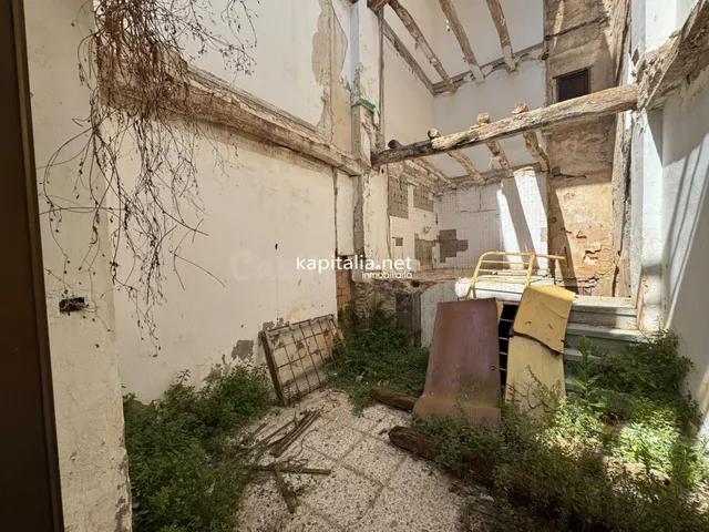 Casa a la venta en Ontinyent - foto 2