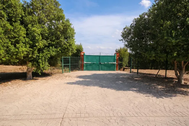 Excepcional Finca Rústica Recién Reformada con Piscina y 5.200 m2 de Parcela en El Pintado, Gibraleón — 6