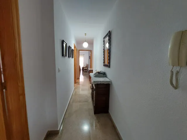 Amplio Piso en Venta en el Corazón de Salobreña — 10