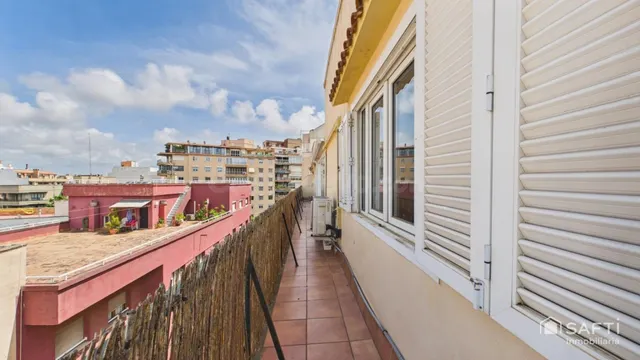Luz, espacio, exclusividad - Àtico Calle Joaquim Maria Bover — 38