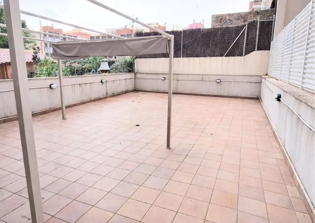 vivienda con 88 metros de terraza centro Sabadell - foto 2