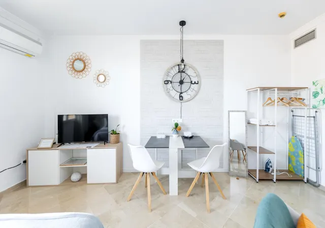 Alqluiler de Estudio reformado en Zona Serrallo✨ — 22