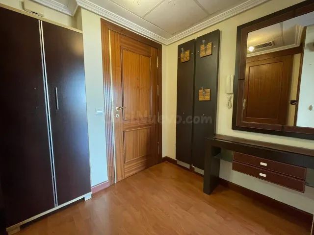 Se alquila en palazzio Vivaldi para larga temporada - foto 3