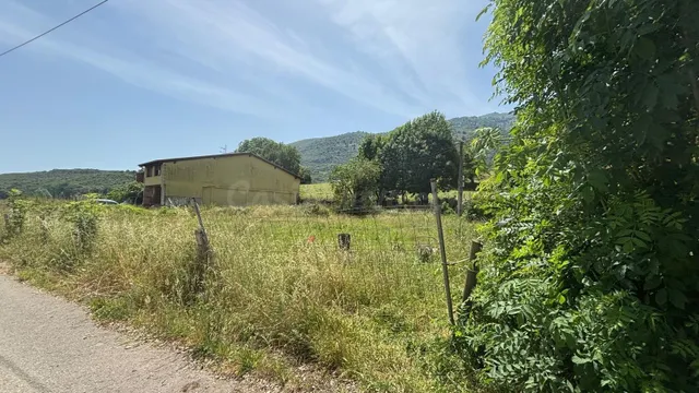 OPORTUNIDAD ÚNICA TERRENO URBANO EN RIVA DE RUESGA - foto 5