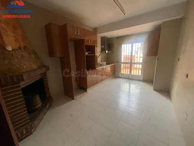 Amplia Vivienda en Sangonera la Verde con Excelente Distribu - foto 5