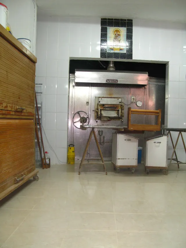 TRASPASO DE HORNO  BOLLERÍA  EN EL BOTANIC — 34