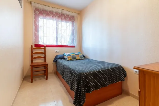 Espectacular Ático en el Corazón de Roquetas de Mar por €143,000 — 16