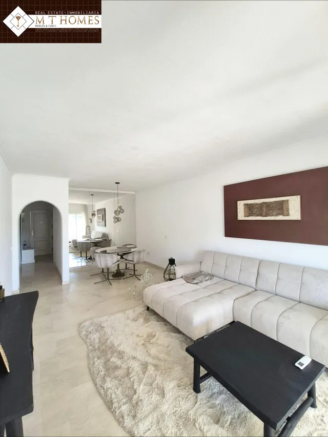 PISO JUNTO AL MAR CON VISTAS TOTALMENTE RENOVADO — 8