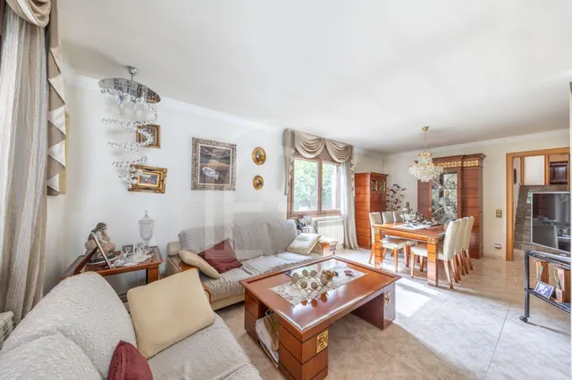 Casa independiente con piscina y vistas en Sant Fost – Lista - foto 5