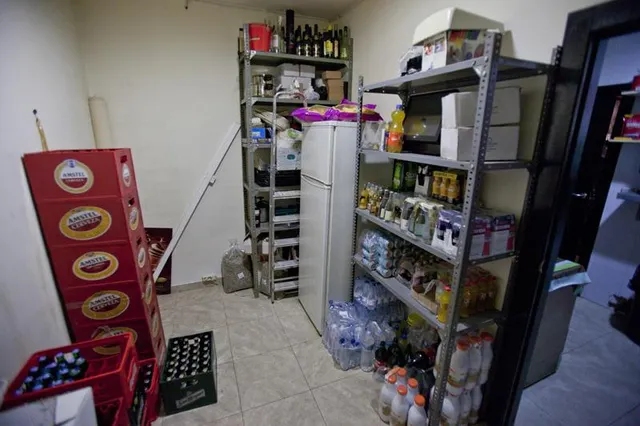 Pub en pleno funcionamiento en venta en Quintanar del Rey. — 30