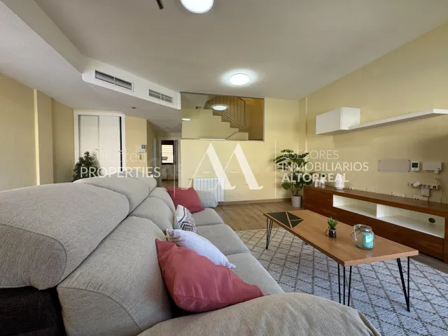 Chalet Adosado con garaje en Altorreal-El Chorrico (Molina d - foto 4