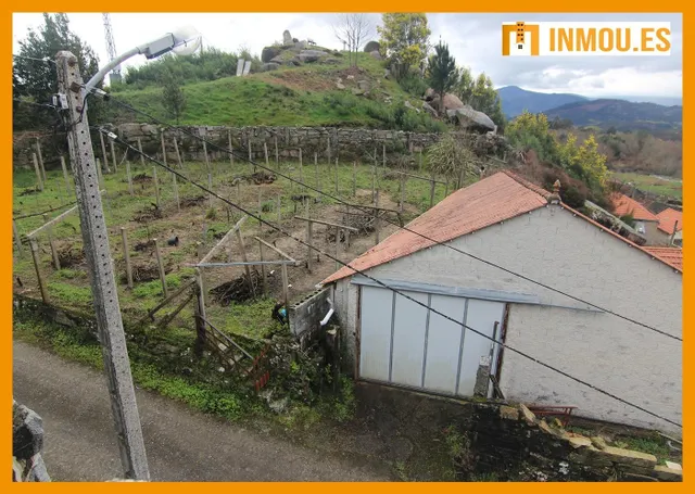 Se vende terreno con cobertizo en Muimenta, Carballeda De Av - foto 2