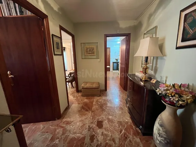Piso en alquiler junto colegio Regina Mundi - foto 5