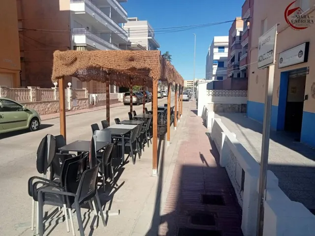 Local comercial en Venta en Piles Valencia - foto 4