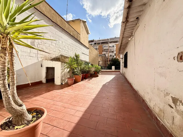 Encantadora Casa en La Marina del Port - Oportunidad para Reformar — 4