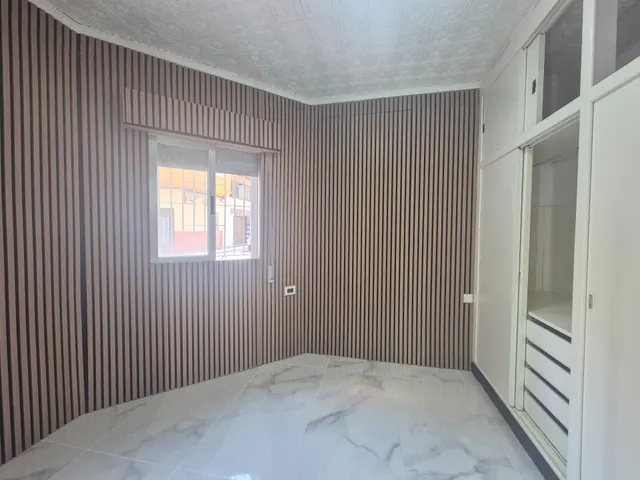 Amplia y luminosa casa reformada en zona llombai, Burriana — 12