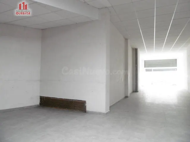 LOCAL COMERCIAL EN LA ZONA DE LAS LAGUNAS - foto 2
