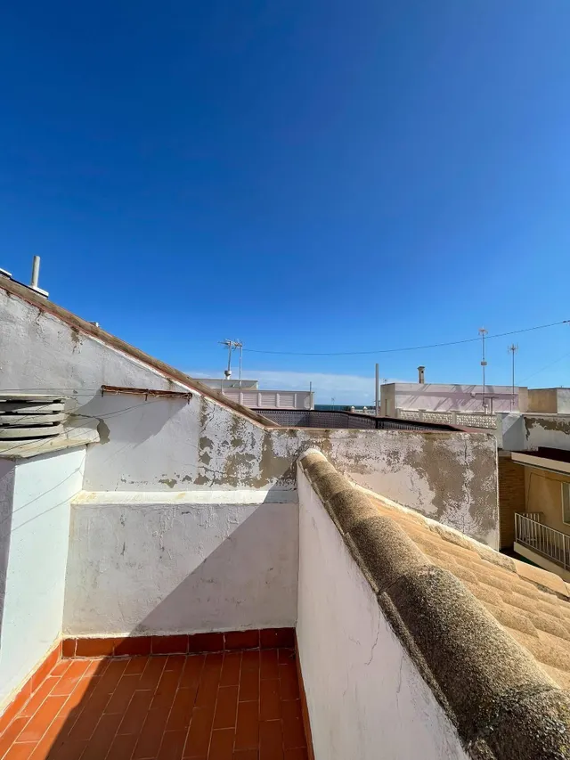 Piso reformado con ascensor a escasos metros de la playa | Santiago de la ribera — 33