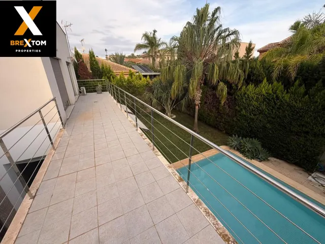 ESPECTACULAR CHALET EN LA ALCAYNA JUNTO AL COLEGIO SAN JORGE — 42