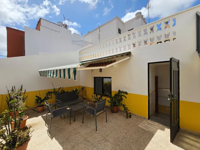 Chalet adosado en venta en Calle Misericordia — 7