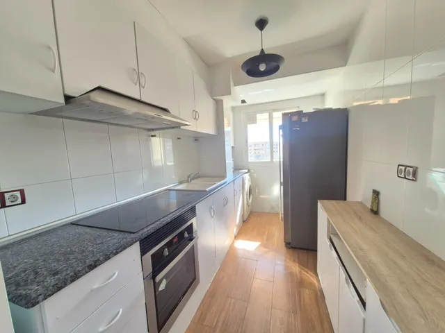 4 habitaciones Y 2 BAÑOS CON ASCENSOR — 12