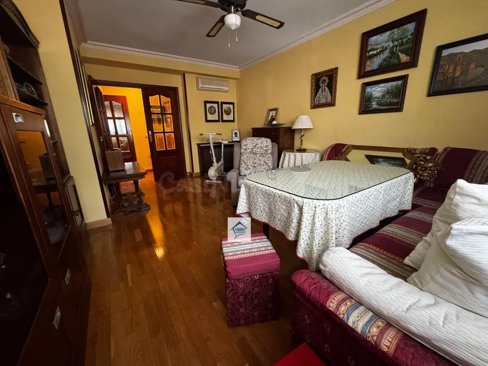 SE VENDE PISO EN ZONA MEJOSTILLA, CÁCERES